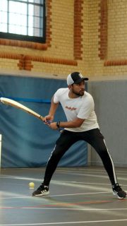 Indoor-Cricket